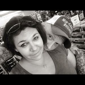 Meet your Posher, Kellie